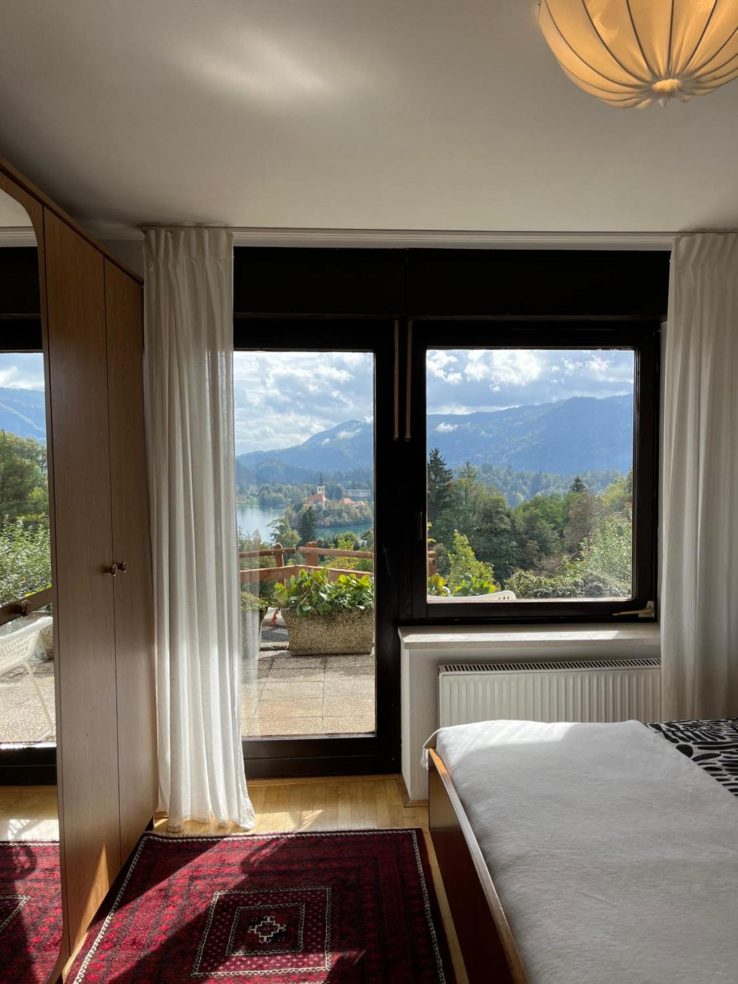 Lakeview Guesthouse & Chalet Блед Екстериор снимка